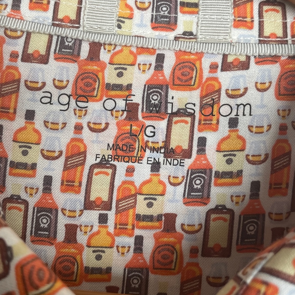 Age of Wisdom - liquor bottle - s/s shirt. - Picture 2 of 6
